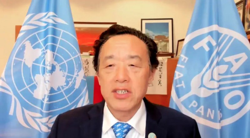 联合国粮农组织总干事屈冬玉在发布会上强调推进自动化进程的重要性。©粮农组织